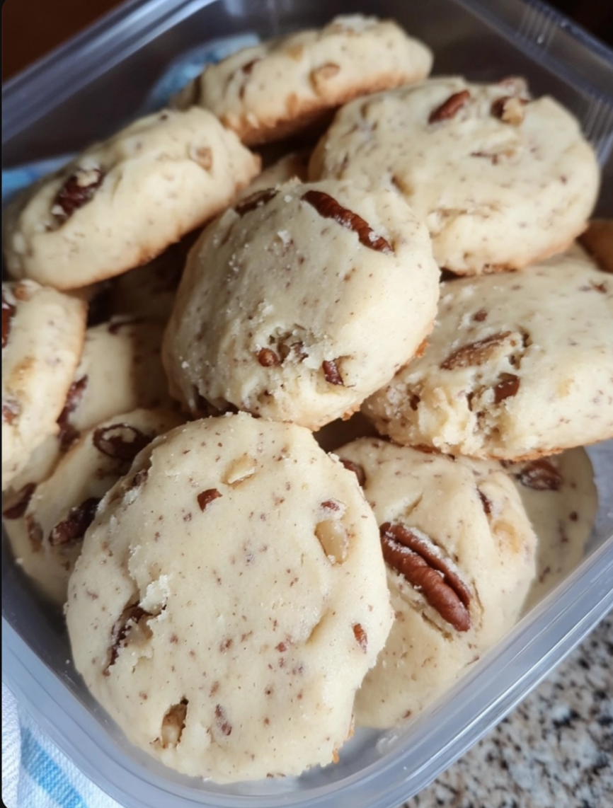 Classic Pecan Sandies