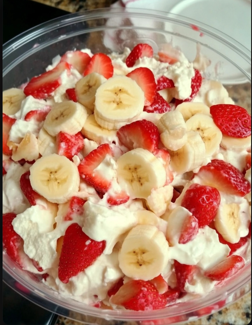 Strawberry Banana Cheesecake Salad ๐๐๐ฅ