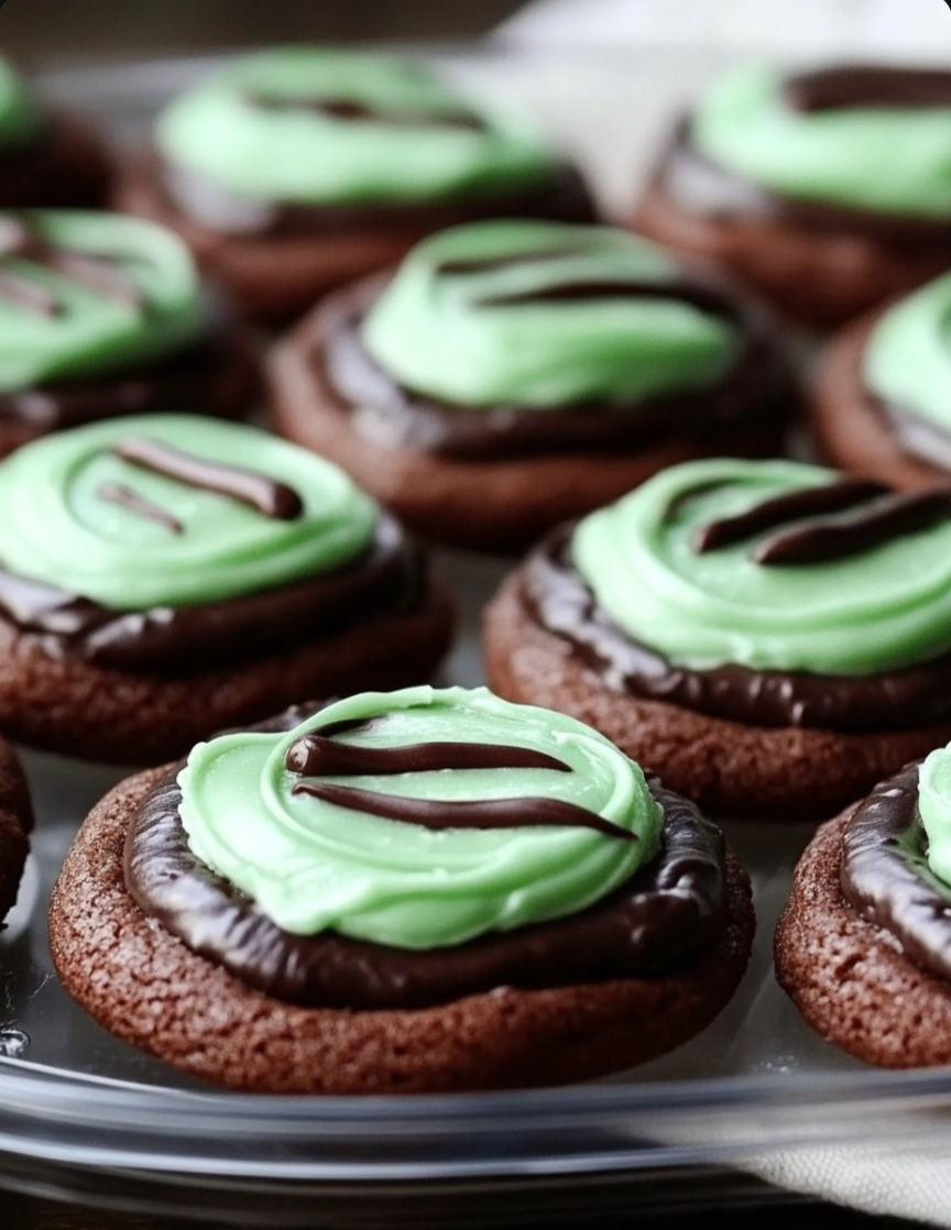 The Ultimate Mint Chocolate Cookies 🍪🍫✨.