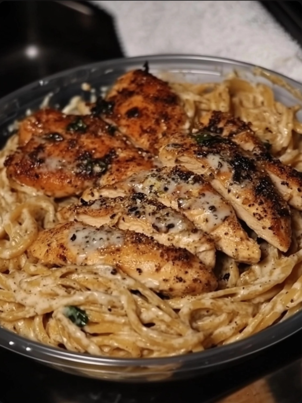 Chicken Alfredo (NEW Recipe)