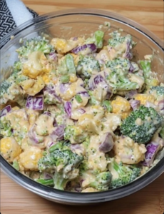 Creamy Broccoli Cauliflower Salad 🥦🌸🥗.
