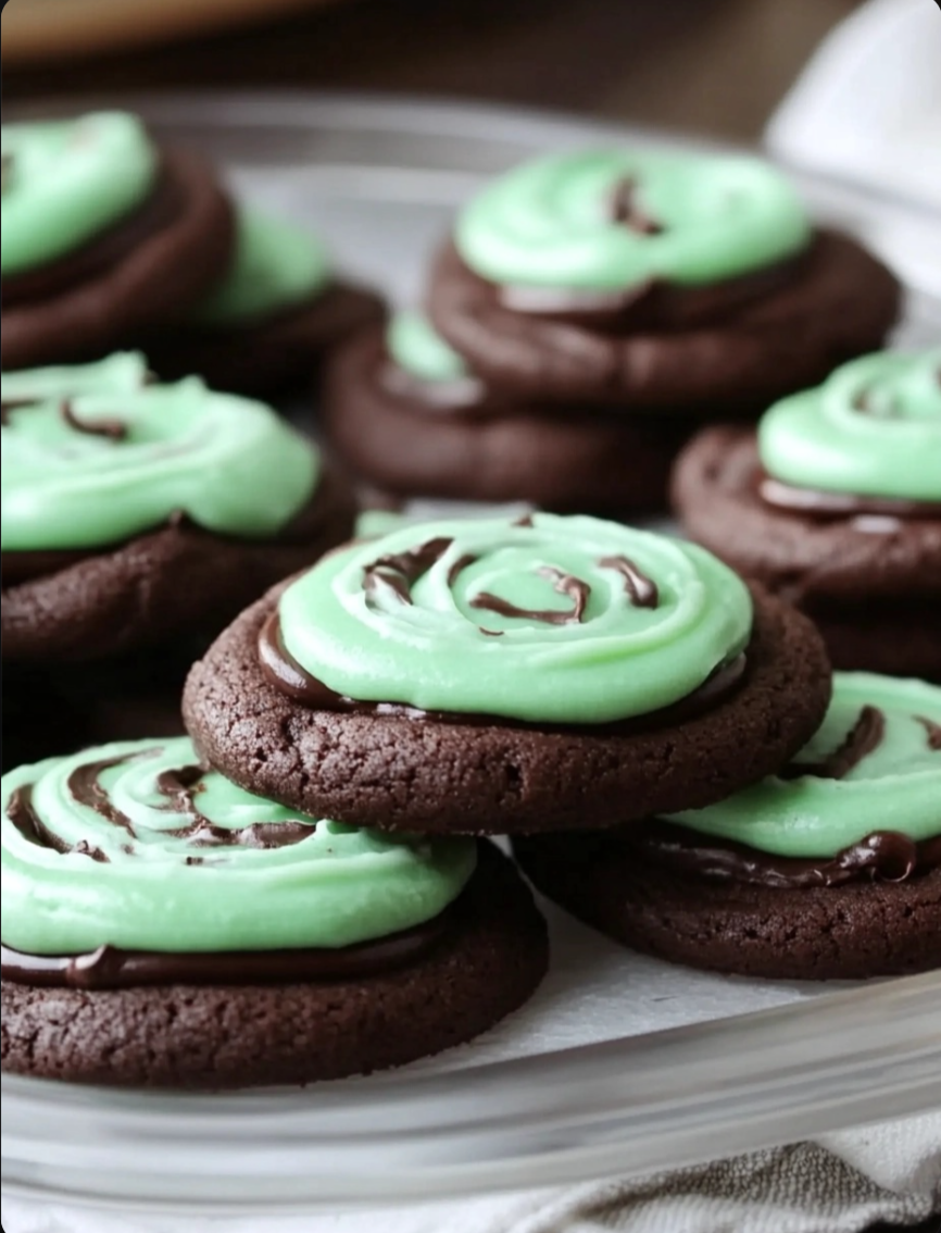 The Ultimate Mint Chocolate Cookies 🍪🍫✨.