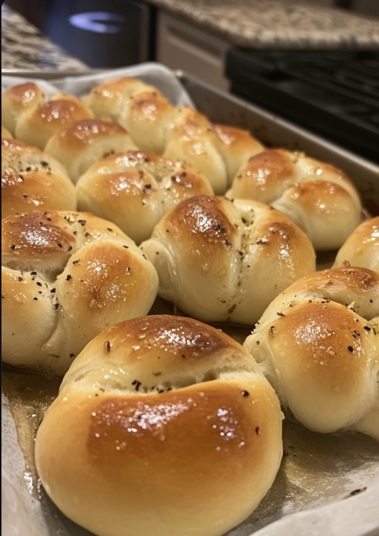 Homemade Garlic Knots