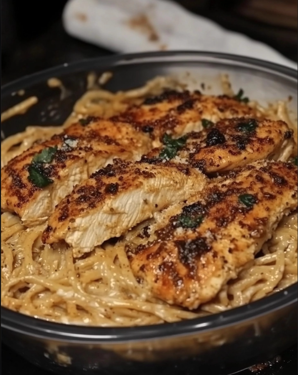 Chicken Alfredo (NEW Recipe)