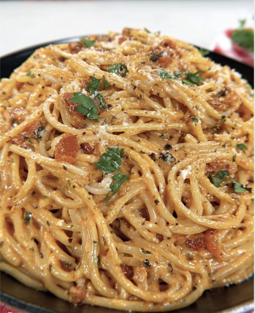 How I Made the Easiest Creamy Spaghetti Ever in ONE POT!