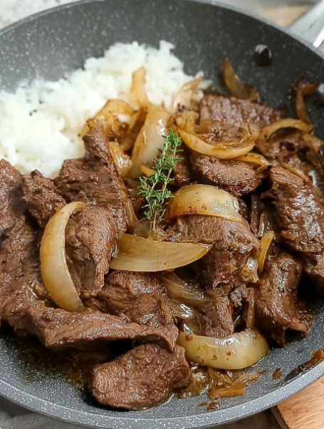 Classic Savory Beef Liver Onions