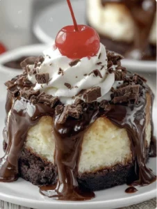 Hot Fudge Sundae Brownie Cheesecake