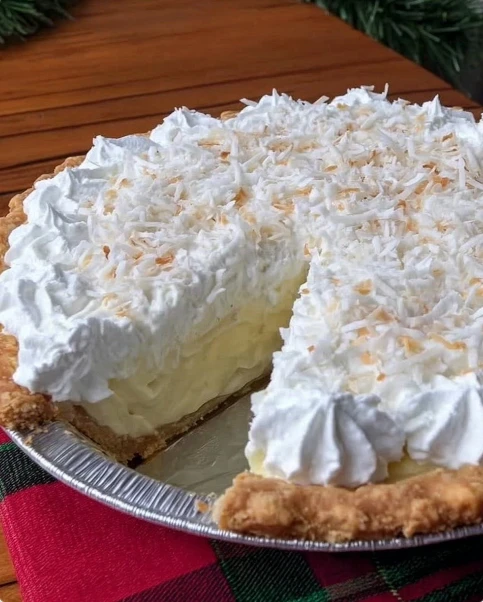 White Christmas Pie