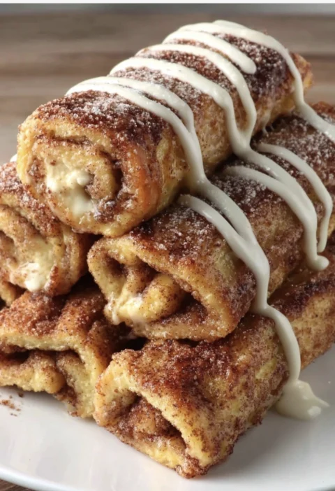 Cinnamon Roll French Toast Rollups