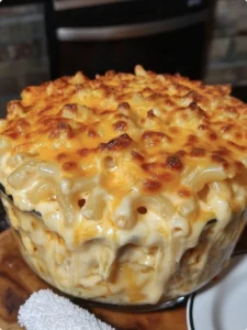 Easy Creamy Mac & Cheese Bake