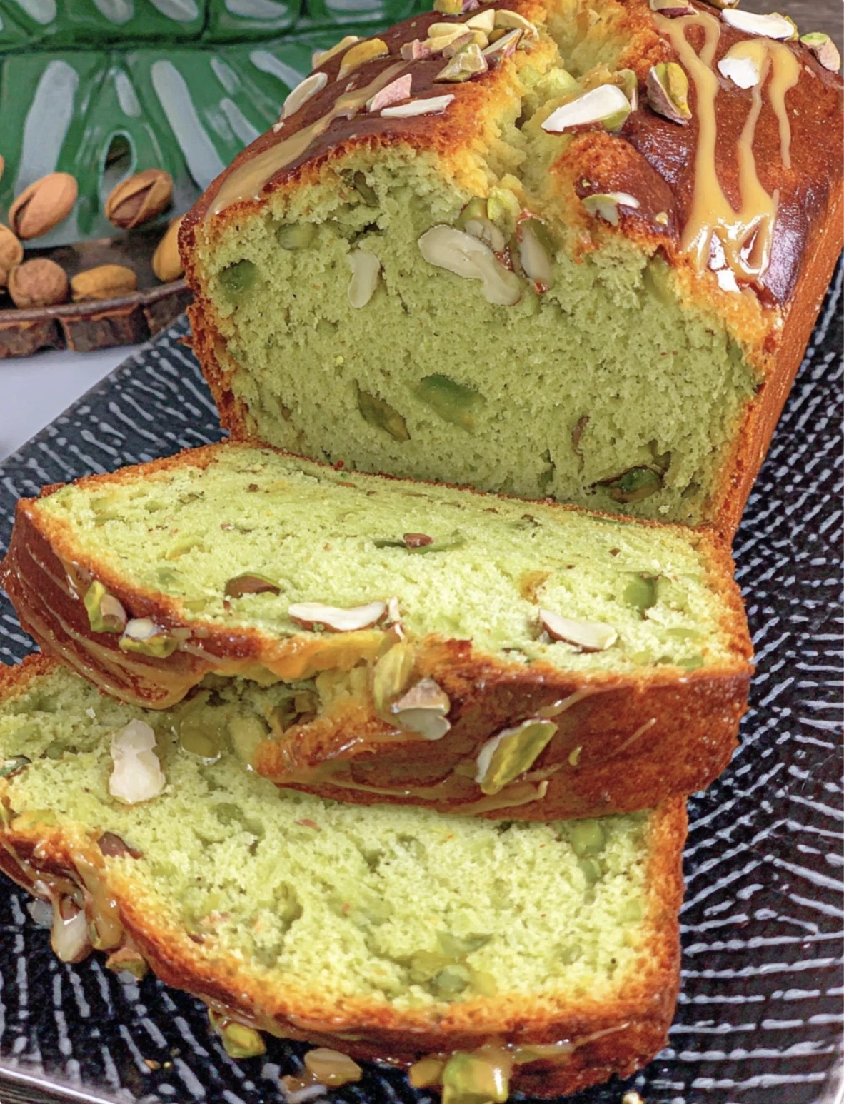 pistachio bread