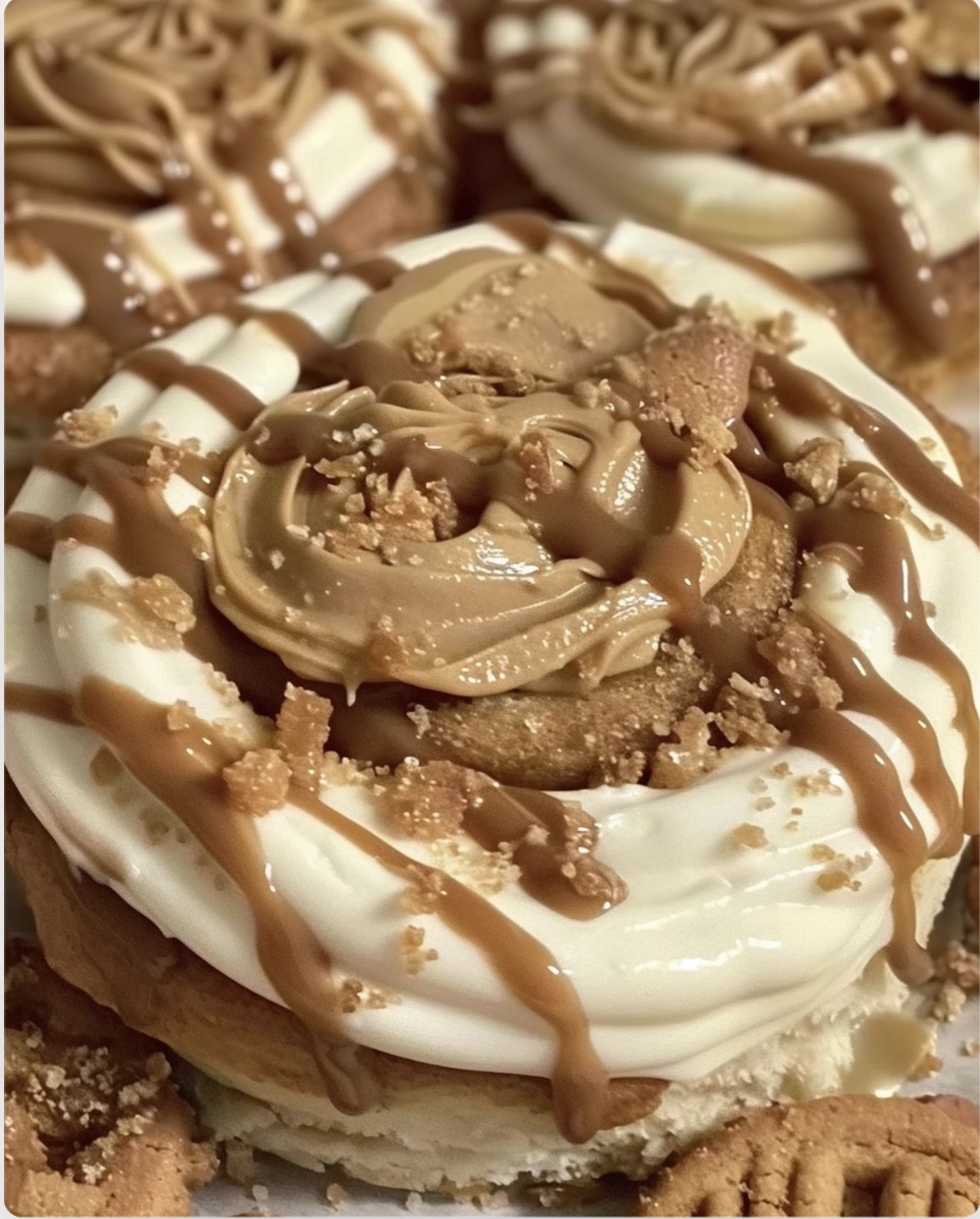 biscoff cinnamon roll