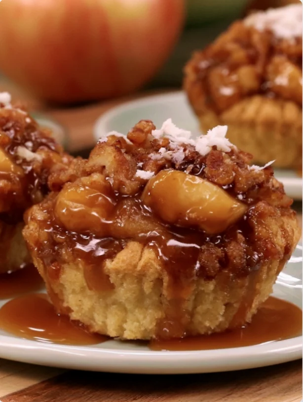 Caramel Apple Pie Cookie Cups