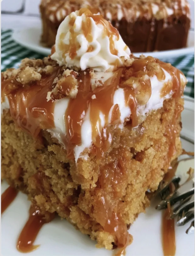 caramel poke cake recipe