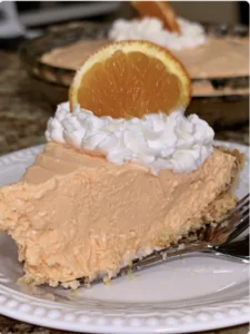 Orange Jello Creamsicle Pie!