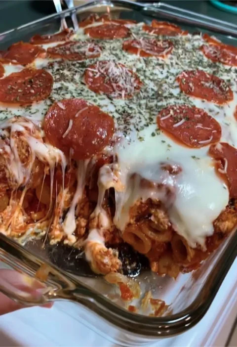 Pepperoni Cheesy Pasta Bake