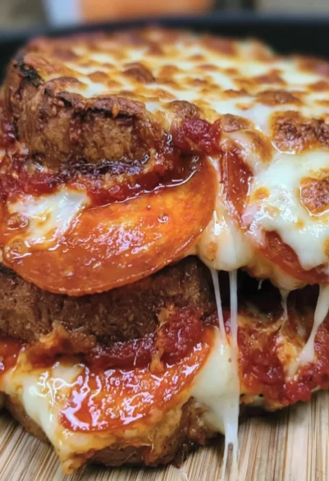 Pizza Grilled Cheese Melt