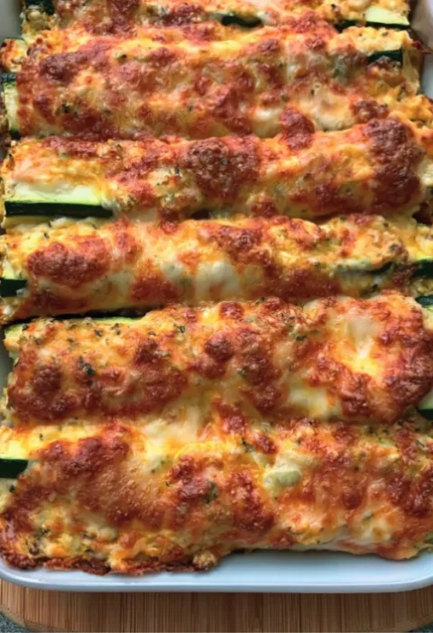 Cheesy Zucchini Breadsticks