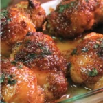 Garlic Parmesan Pull-Apart Bread