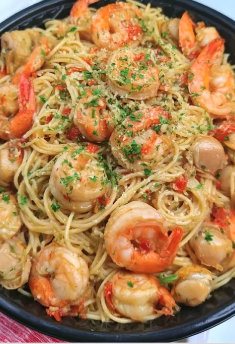 Light Seafood Pasta in White Wine Sauce