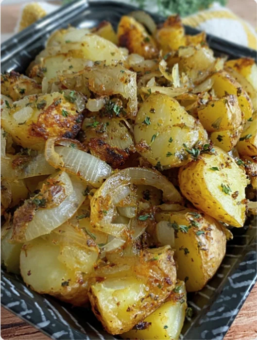 Slow Cooker Lipton Onion Potatoes